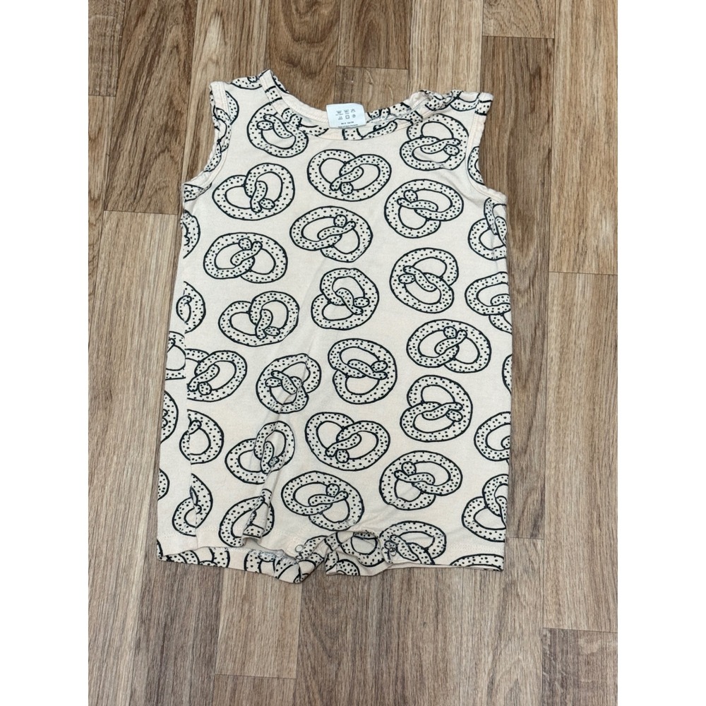 Spearmint Love Pretzel Print Bamboo Viscose Sleeveless Romper 18-24M Cream Black